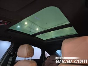Audi Q8 e-tron 55 4WD Sportback 2024 года из Южной Кореи