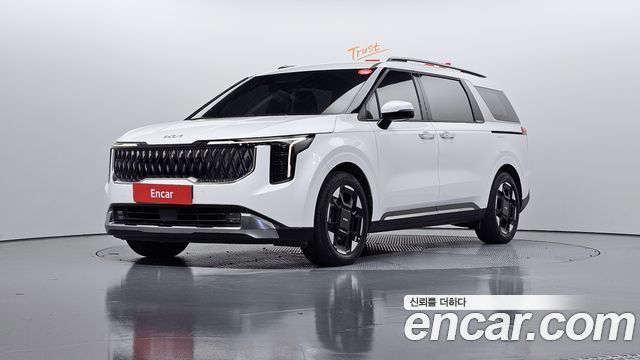 Kia Canival Бензин 9-Seater Noblesse 2025 года из Кореи