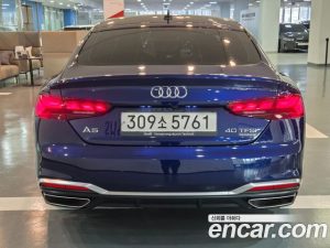 Audi A5 40 TFSI 4WD Premium Sportback 2023 года из Южной Кореи