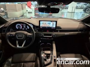 Audi A5 40 TFSI 4WD Premium Sportback 2023 года из Южной Кореи