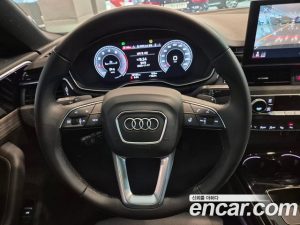 Audi A5 40 TFSI 4WD Premium Sportback 2023 года из Южной Кореи