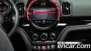 Mini Countryman CLASSIC 2024 года из Южной Кореи