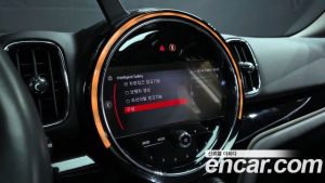 Mini Countryman CLASSIC 2024 года из Южной Кореи