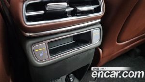 Genesis GV80 2.5T Бензин 2WD 2024 года из Южной Кореи