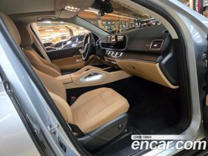 Mercedes-Benz GLE-Class GLE450 4MATIC 2025 года из Южной Кореи