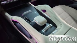 Mercedes-Benz GLE-Class GLE450 4MATIC 2025 года из Южной Кореи