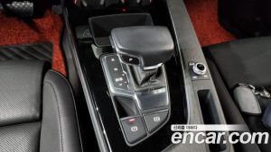 Audi A4 40 TFSI Premium 2023 года из Южной Кореи