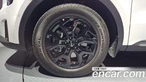 Kia Sorento HEV 1.6 2WD 2024 года из Южной Кореи