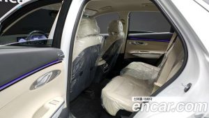 Genesis GV70 2.5T Бензин 2WD 2025 года из Южной Кореи