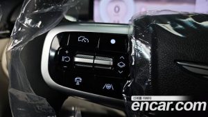 Genesis GV70 2.5T Бензин 2WD 2025 года из Южной Кореи