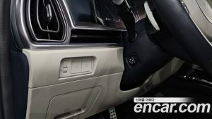 Kia Sorento HEV 1.6 2WD 2024 года из Южной Кореи