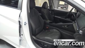 Hyundai AVANTE 1.6 2026 года из Южной Кореи