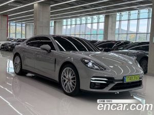 Porsche Panamera 2.9 AWD 2023 года из Южной Кореи