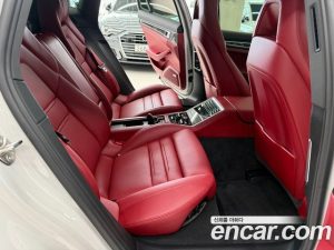 Porsche Panamera 2.9 AWD 2023 года из Южной Кореи