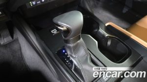 Lexus ES Luxury Plus 2023 года из Южной Кореи