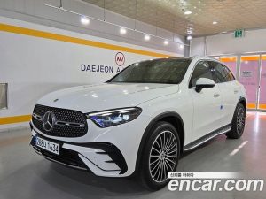 Mercedes-Benz GLC-Class GLC300 4MATIC AMG Line 2023 года из Южной Кореи