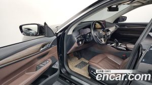 BMW Gran Turismo 620d Luxury 2023 года из Южной Кореи