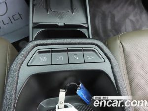 Kia EV4 Standard 2WD 2026 года из Южной Кореи