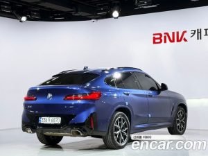 BMW X4 xDrive20i M Sport 2023 года из Южной Кореи