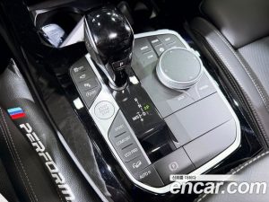 BMW X4 xDrive20i M Sport 2023 года из Южной Кореи