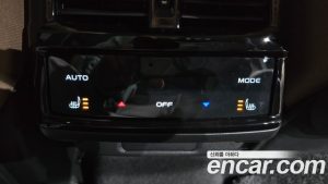 Renault-KoreaSamsung Grand Koleos 1.5 E-TECH Iconic 2WD 2025 года из Южной Кореи