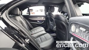 Mercedes-Benz E-Class E53 AMG 4MATIC+ 2023 года из Южной Кореи