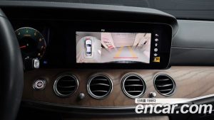 Mercedes-Benz E-Class E250 Exclusive 2023 года из Южной Кореи