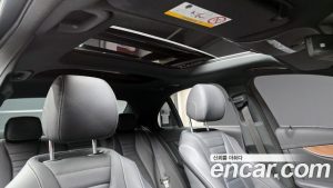 Mercedes-Benz E-Class E250 Exclusive 2023 года из Южной Кореи