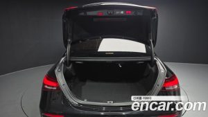 Mercedes-Benz E-Class E250 Exclusive 2023 года из Южной Кореи