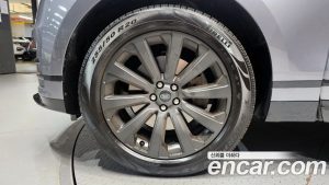 Land Rover Range Rover Velar 2.0 P250 R-Dynamic SE 2022 года из Южной Кореи