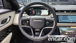 Land Rover Range Rover Velar 2.0 P250 R-Dynamic SE 2022 года из Южной Кореи