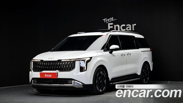 Kia Canival HEV 9-Seater Noblesse 2024 года из Кореи