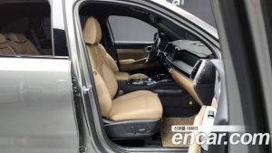 Kia Sorento Дизель 2.2 2WD 2024 года из Южной Кореи