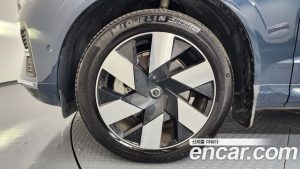 Volvo XC60 T8 Ultra Bright 2025 года из Южной Кореи