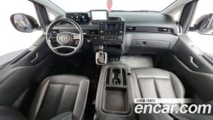 Hyundai Staria Tourer 11-Seater 2024 года из Южной Кореи