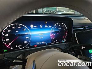 Mercedes-Benz E-Class E300 4MATIC Exclusive 2024 года из Южной Кореи