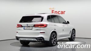 BMW X5 xDrive 40i M Sport 2023 года из Южной Кореи