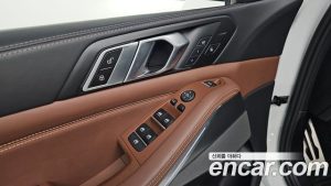 BMW X5 xDrive 40i M Sport 2023 года из Южной Кореи