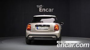 Mini Cooper 5Door CLASSIC 2024 года из Южной Кореи