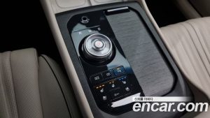 Kia K8 Signature 2025 года из Южной Кореи