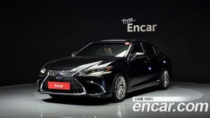Lexus ES Executive 2022 года из Южной Кореи