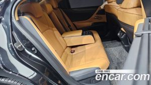Lexus ES Executive 2022 года из Южной Кореи