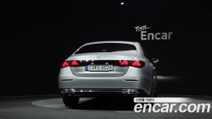 Mercedes-Benz E-Class E200 Avantgarde 2025 года из Южной Кореи