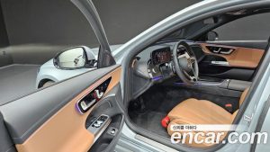 Mercedes-Benz E-Class E200 Avantgarde 2025 года из Южной Кореи