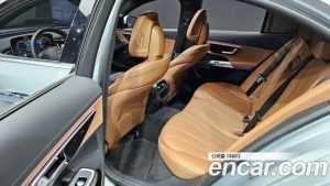 Mercedes-Benz E-Class E200 Avantgarde 2025 года из Южной Кореи