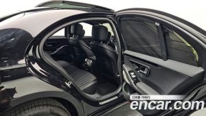 Mercedes-Benz S-Class S350 d 4MATIC 2025 года из Южной Кореи