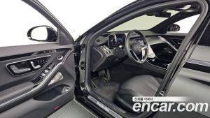 Mercedes-Benz S-Class S350 d 4MATIC 2025 года из Южной Кореи