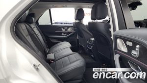 Mercedes-Benz GLE-Class GLE450 4MATIC 2025 года из Южной Кореи