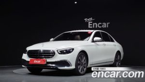 Mercedes-Benz E-Class E350 4MATIC Exclusive 2023 года из Южной Кореи