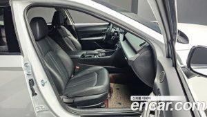 Hyundai Sonata 2.0 LPG() 2025 года из Южной Кореи